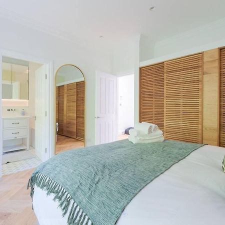 Stunning Two Bed Apartment Rh8 لندن المظهر الخارجي الصورة